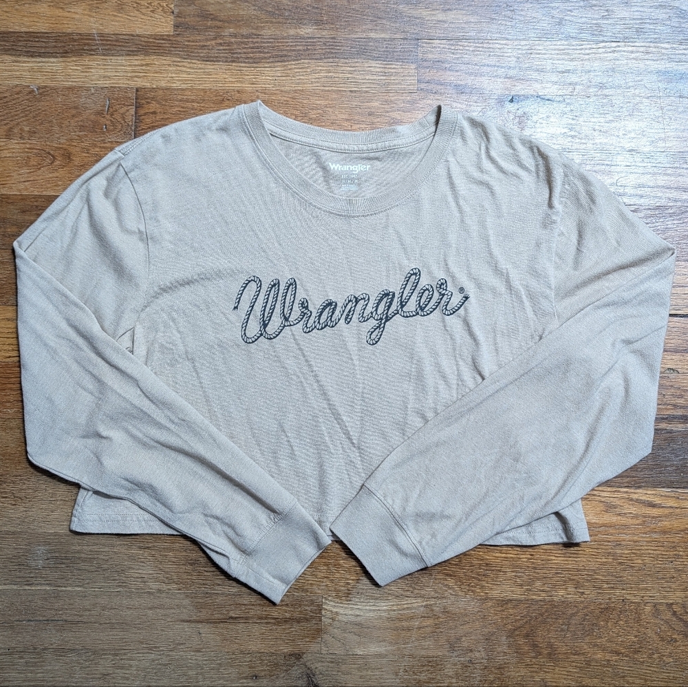 Women's Wrangler Retro Rope Logo Boyfriend Crop Tee.